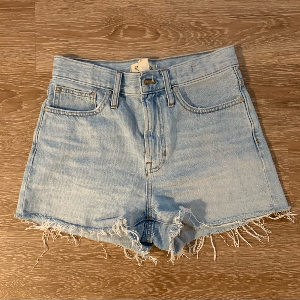 NWOT Madewell Perfect Jean Short